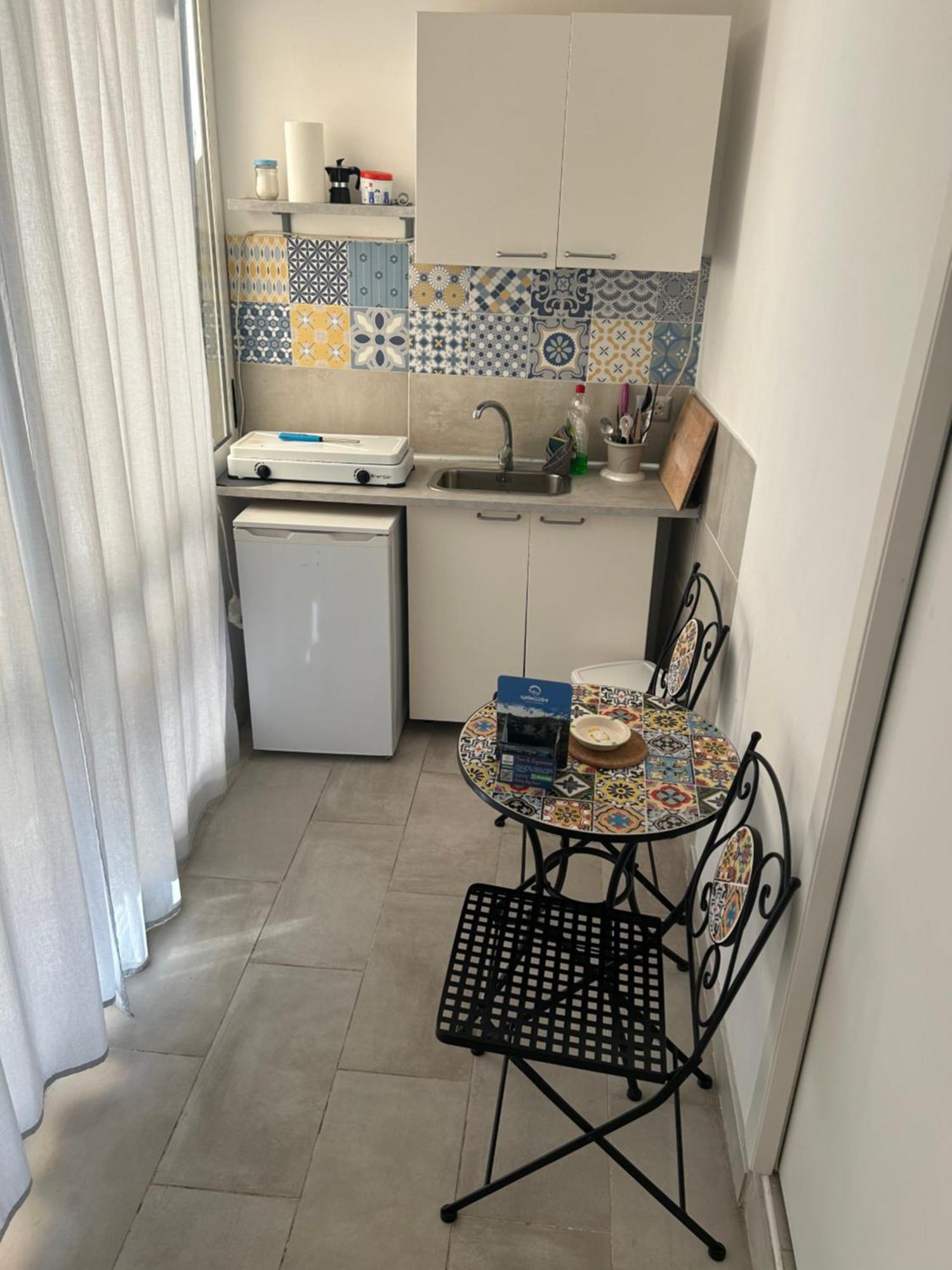 Deni'S Apartments Per 2 Con Veranda Balcone Syracuse Ngoại thất bức ảnh