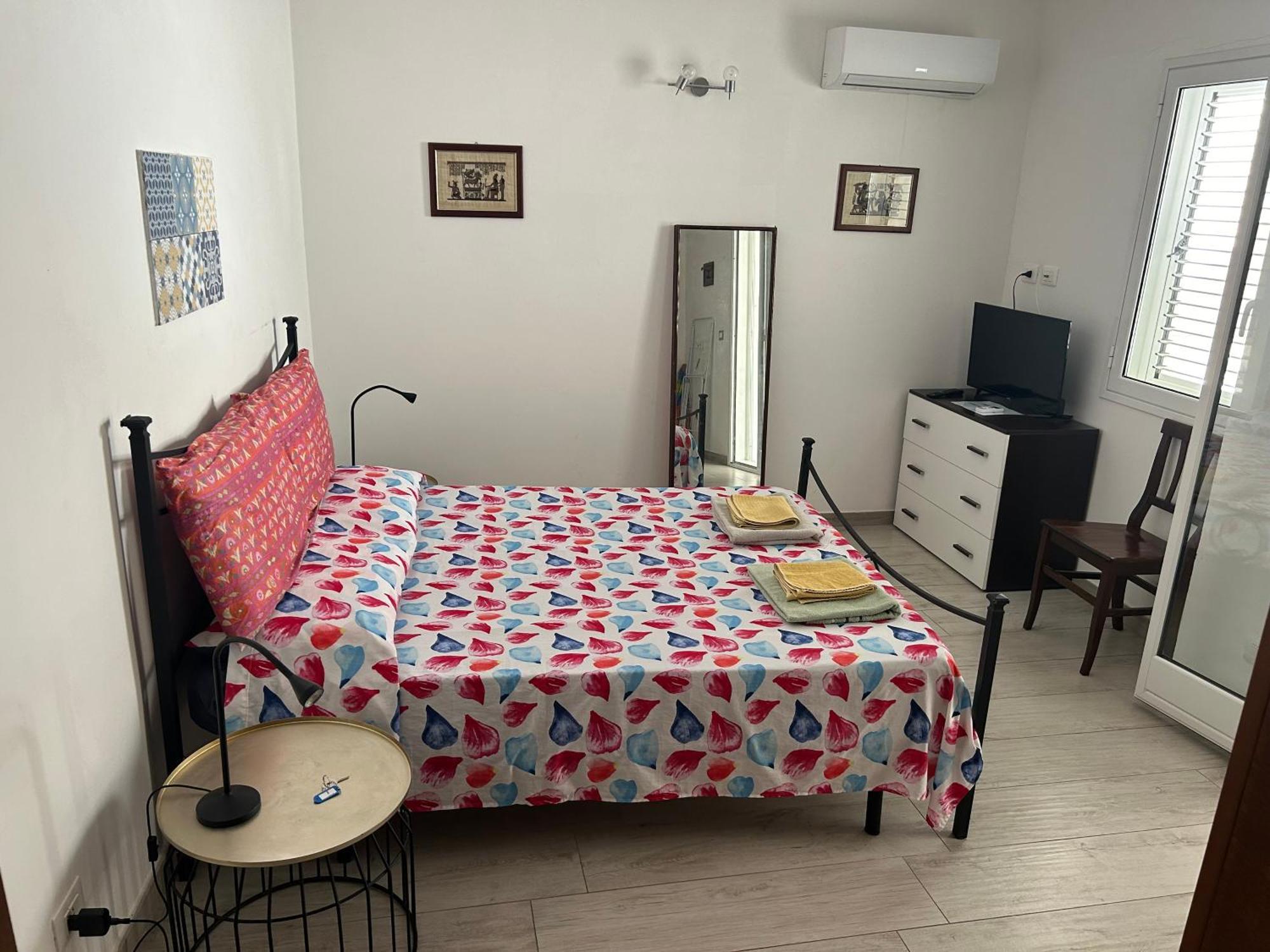 Deni'S Apartments Per 2 Con Veranda Balcone Syracuse Ngoại thất bức ảnh